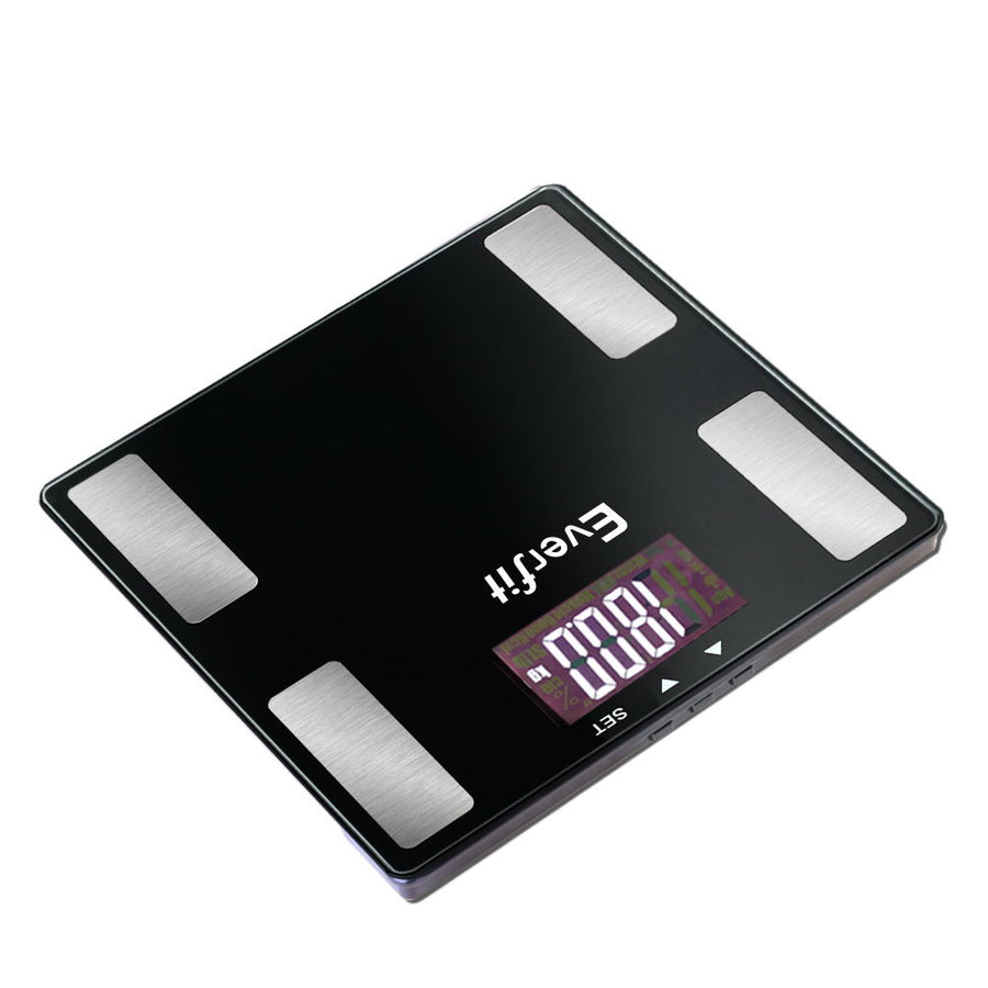 Black Scalesmart Everfit smart scale with four silver metallic sensors and a digital LCD display against a white background.