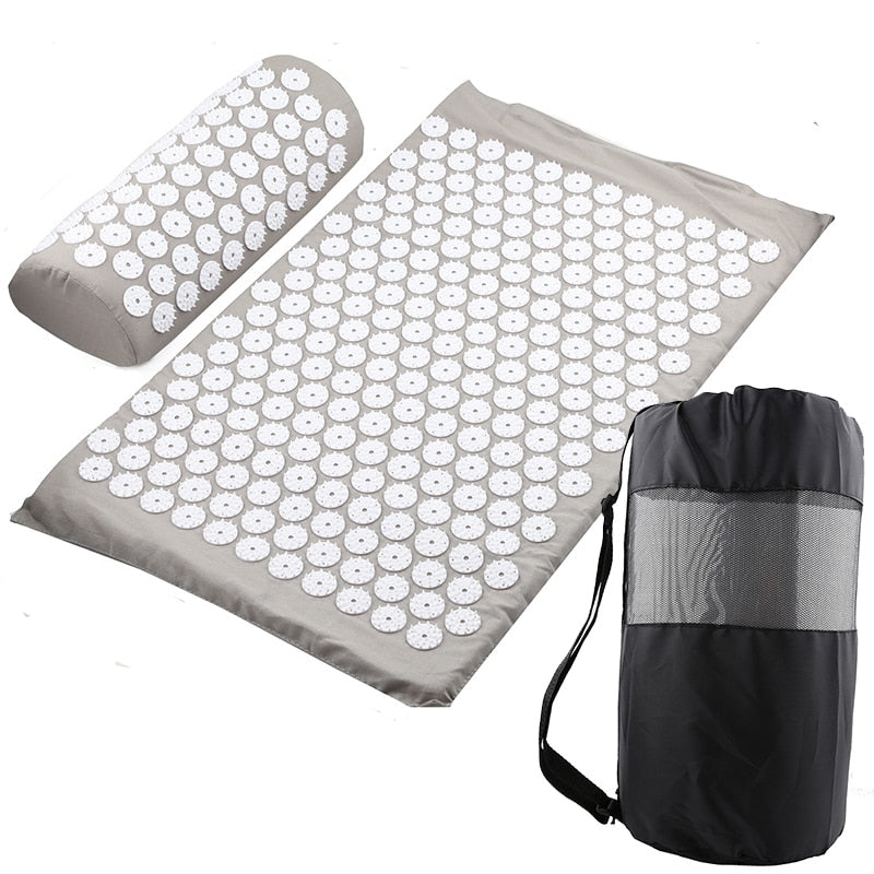 Fitlybuy grey acupressure mat and pillow set with white spikes, plus a black carrying bag for storage and travel.