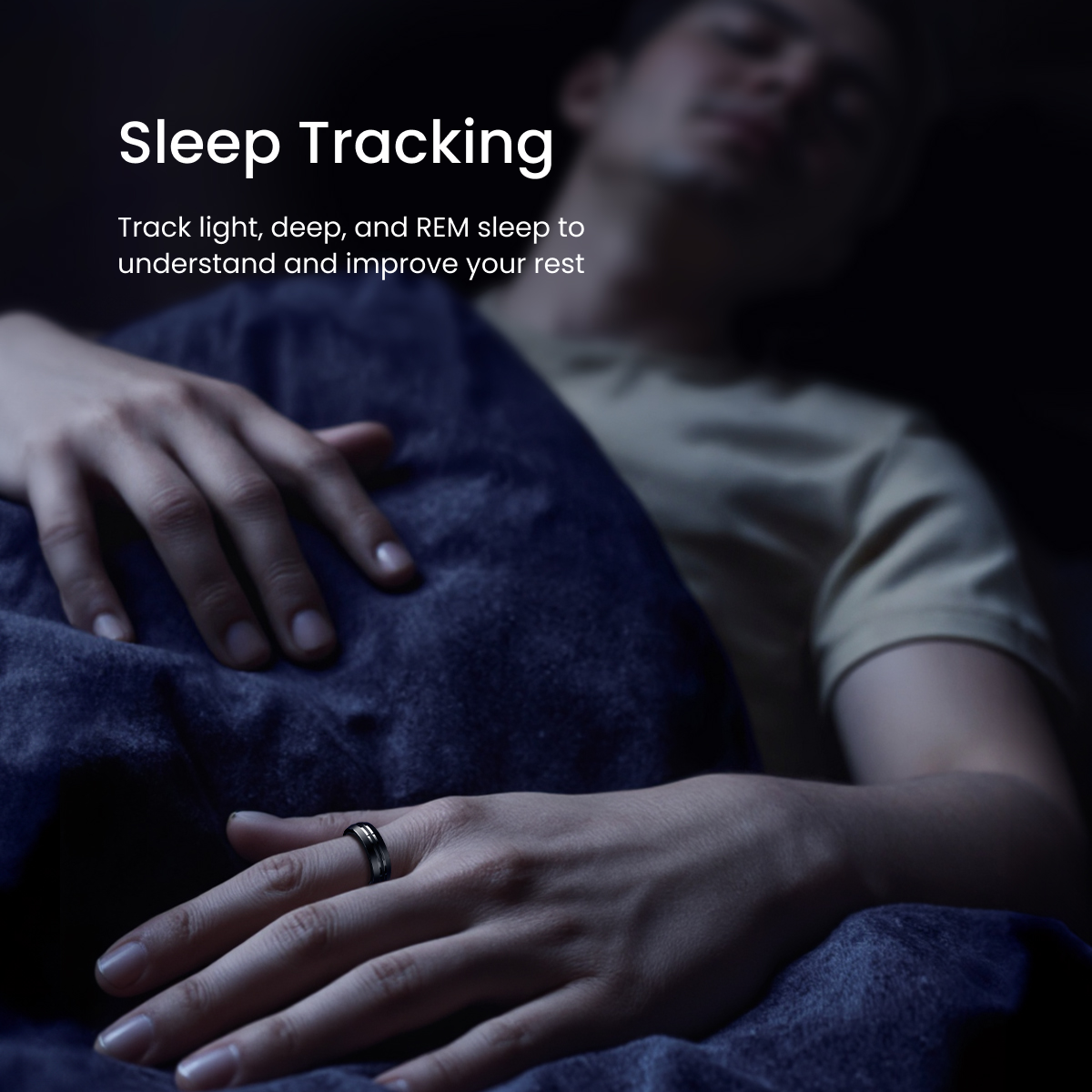 Fitlybuy LYNX black smart ring worn by a person sleeping, highlighting HealthTrack sleep monitoring technology.