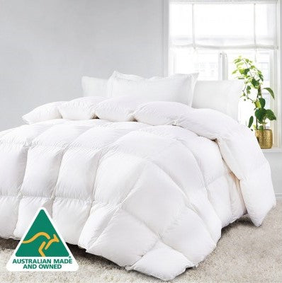 Fitlybuy Luxor white microfibre quilt with ThermoGuard insulation on a bed with Australian Made logo.