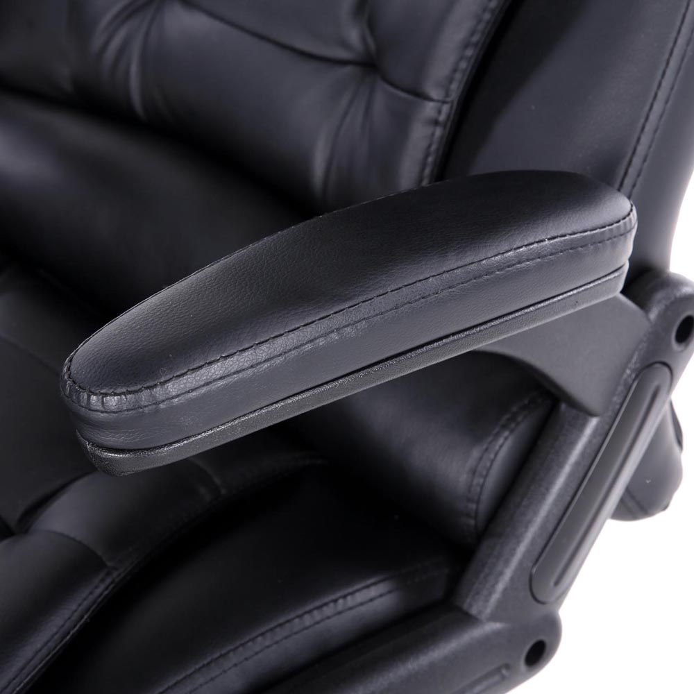 Close-up of a black Fitlybuy Ulrich heated office chair, featuring padded, tufted upholstery and ergonomic armrests.