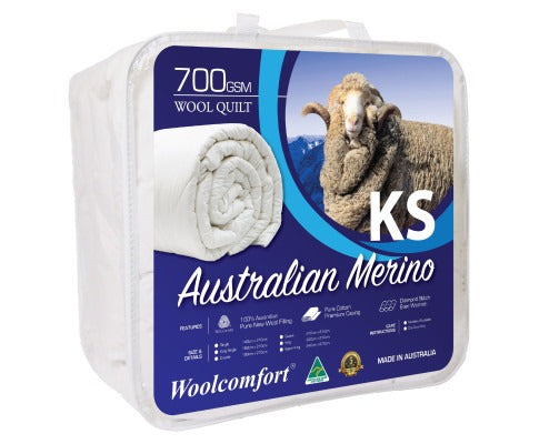 Fitlybuy 700gsm Australian Merino wool quilt in clear plastic zippered storage bag with product information label.
