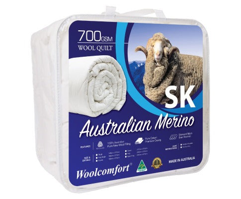 Fitlybuy Australian Merino 700gsm wool quilt in clear storage bag featuring an image of a sheep and product details.