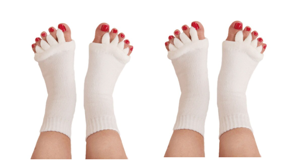 Fitlybuy white toe separator socks featuring ComfortFlex gel cushioning on feet with red-painted toenails.